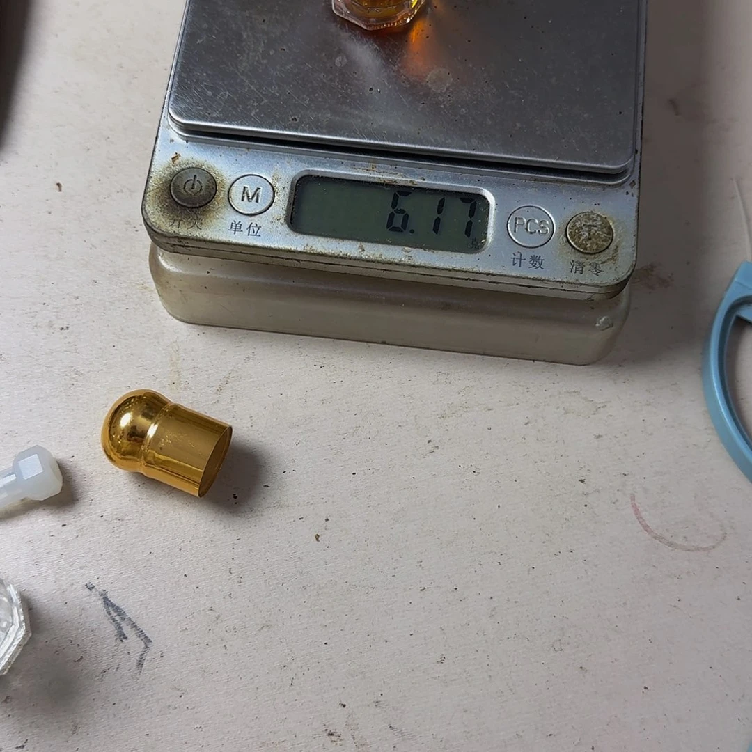 沉香沉香碎屑熊****丁绿棋加野料精油6克