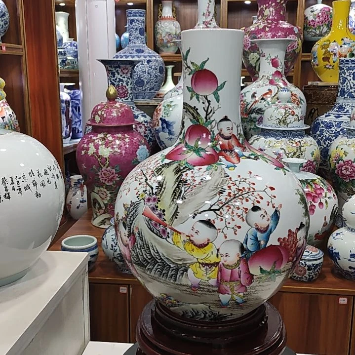 瓷片景德镇陶瓷九子攀桃天球瓶