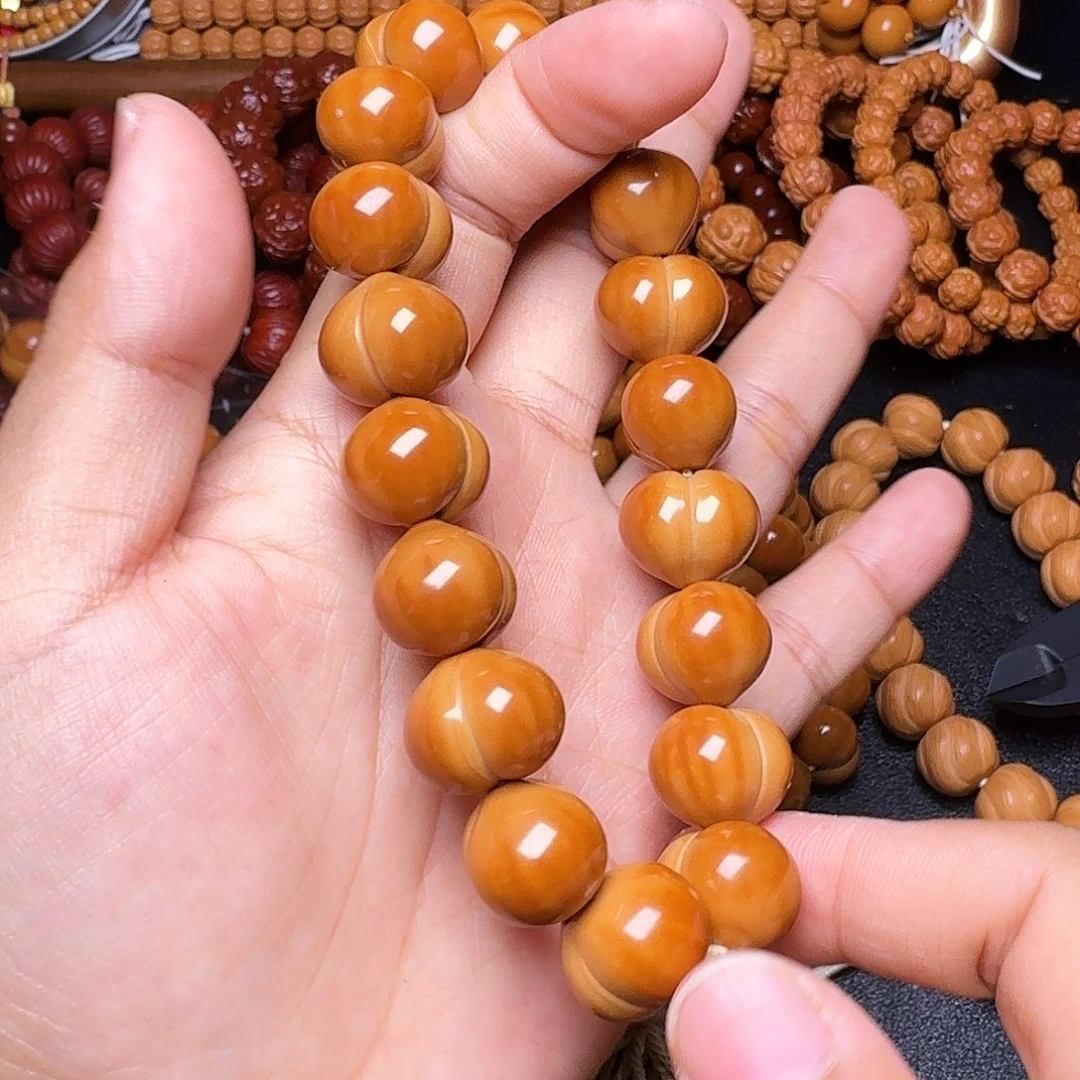 猴头核桃吊坠小屁桃