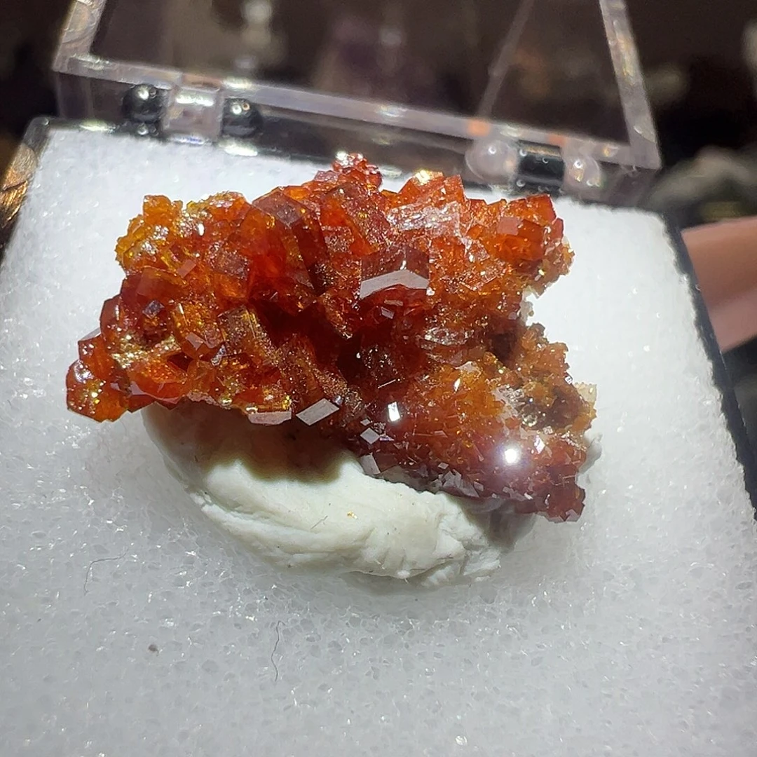 未镶嵌大型摆件（非配饰）水晶