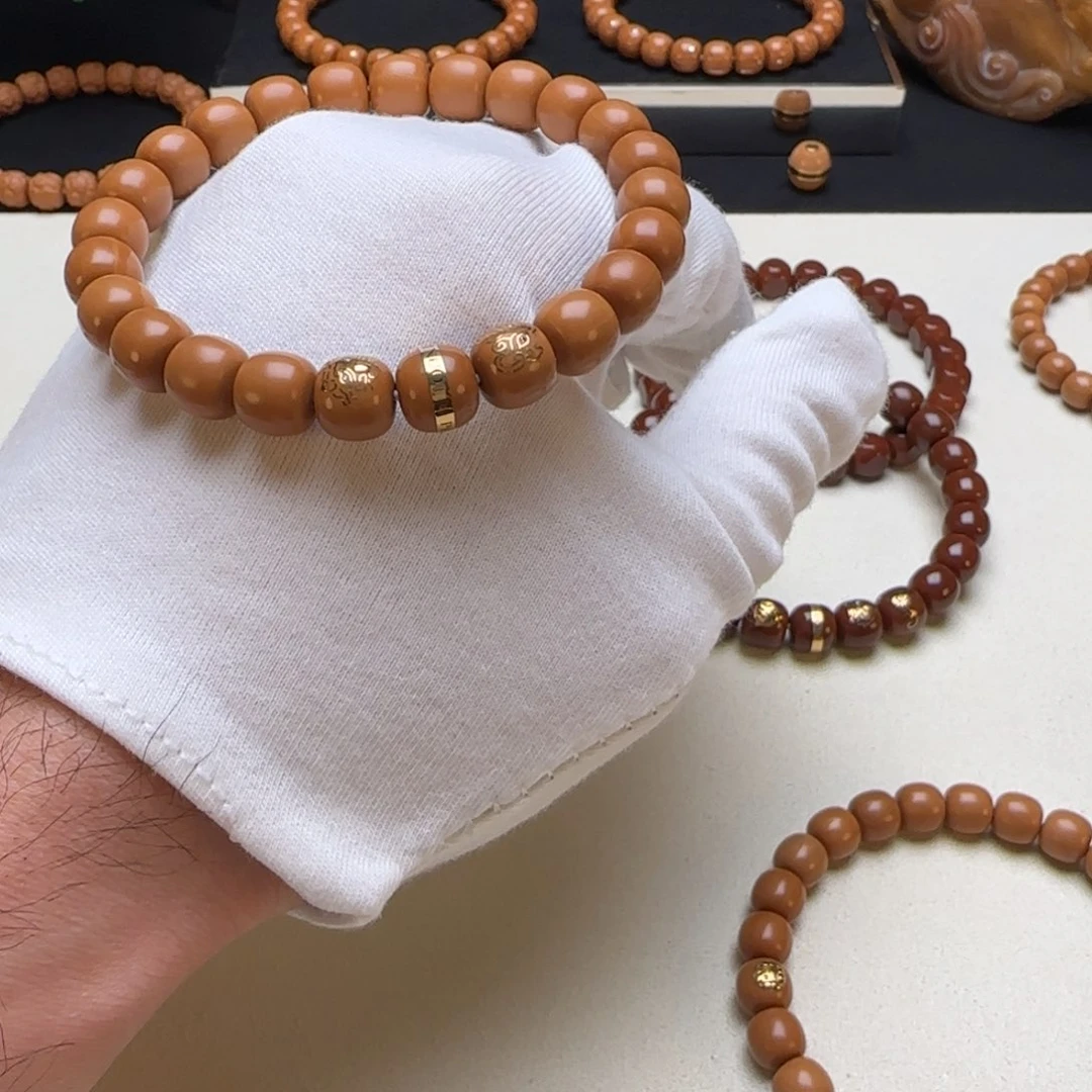 猴头核桃吊坠小**～9.5➕腰带