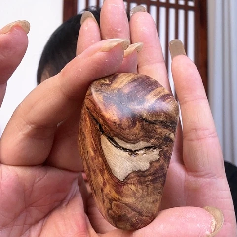 黄花梨/降香黄檀黄花梨大随行手把件微瑕