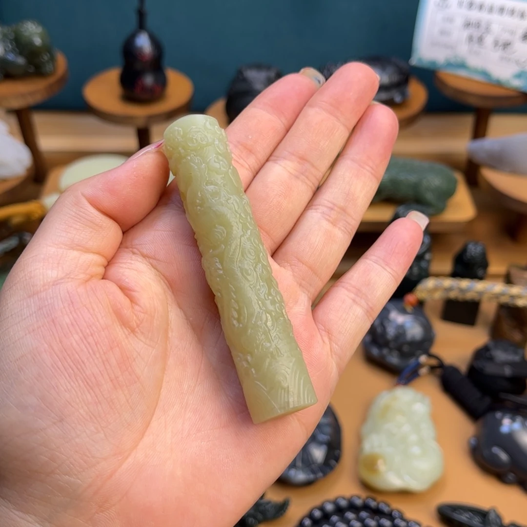 未镶嵌和田玉挂件