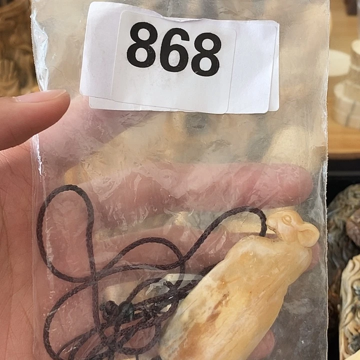 高*天然猛犸牙雕刻品