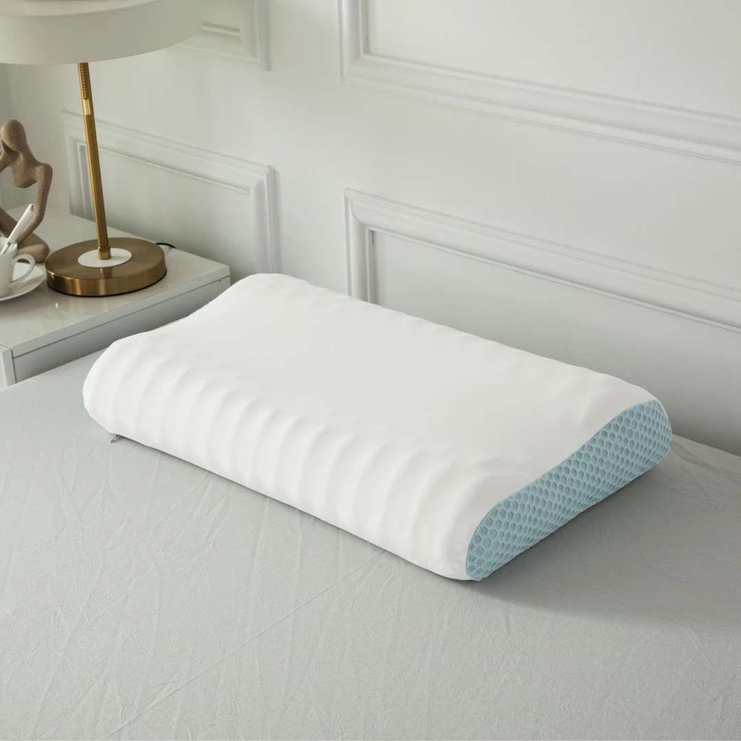 云朵记忆棉枕  慢回弹记忆棉深睡枕  高低枕