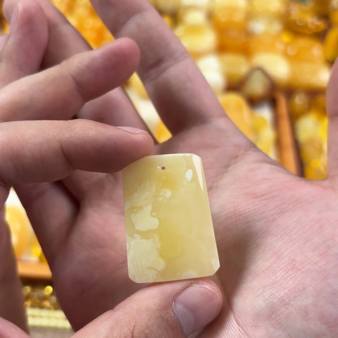 蜜蜡未镶嵌裸石牌子