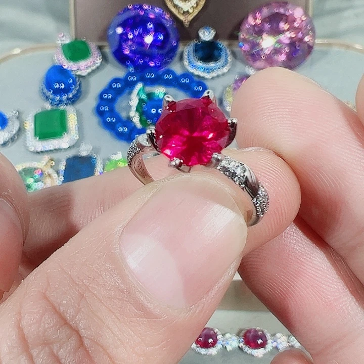 非金属红色蓝色满镶嵌吊坠戒指