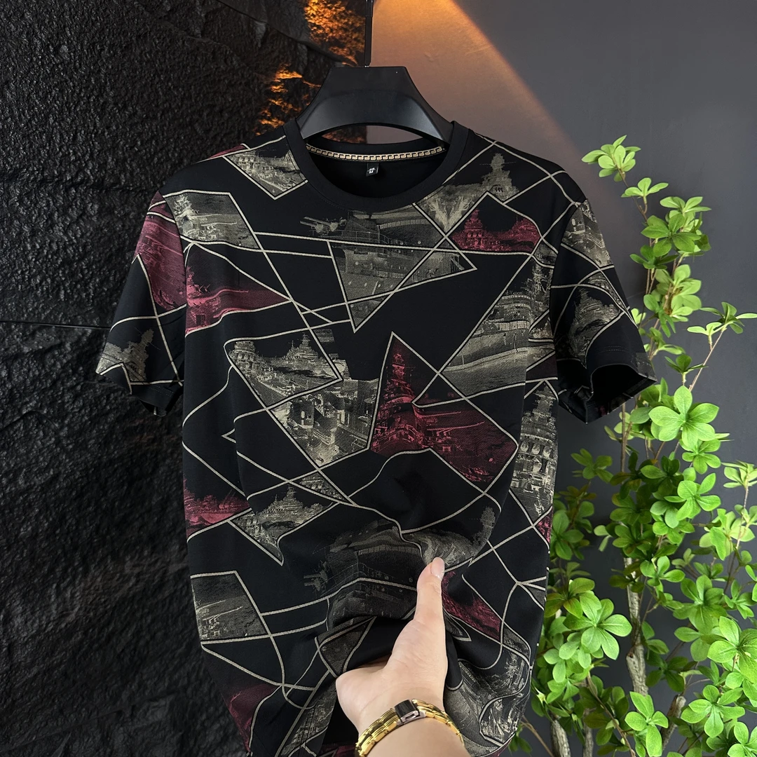 夏季新款中青年30-50岁男士冰丝短袖T恤休闲百搭圆领冰丝半袖洋气