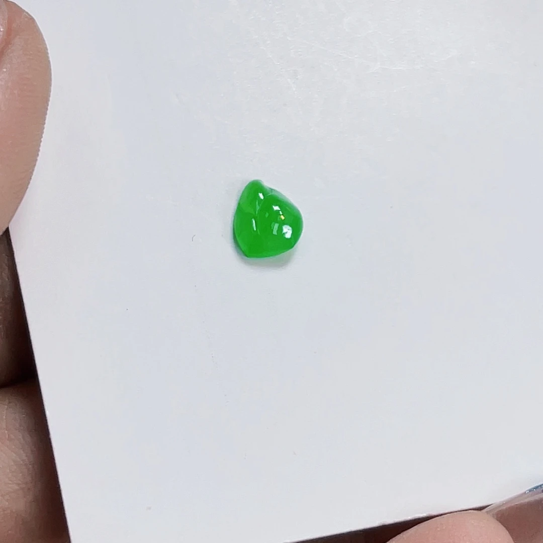 裸石翡翠XB002满色阳绿节节高升