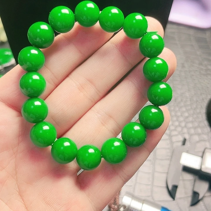 颈饰未镶嵌翡翠手串