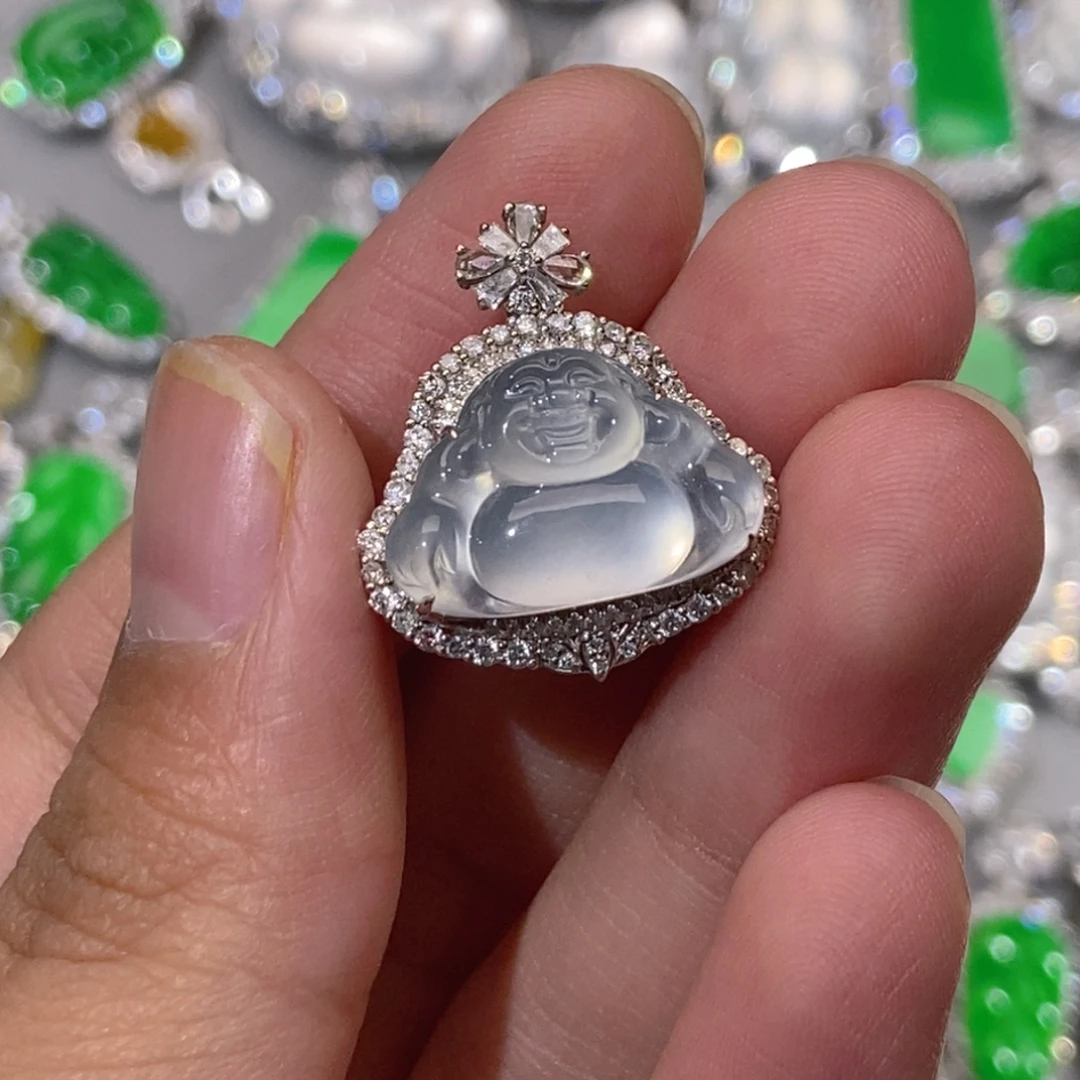 翡翠18K金镶嵌颈饰天然缅甸A货翡翠