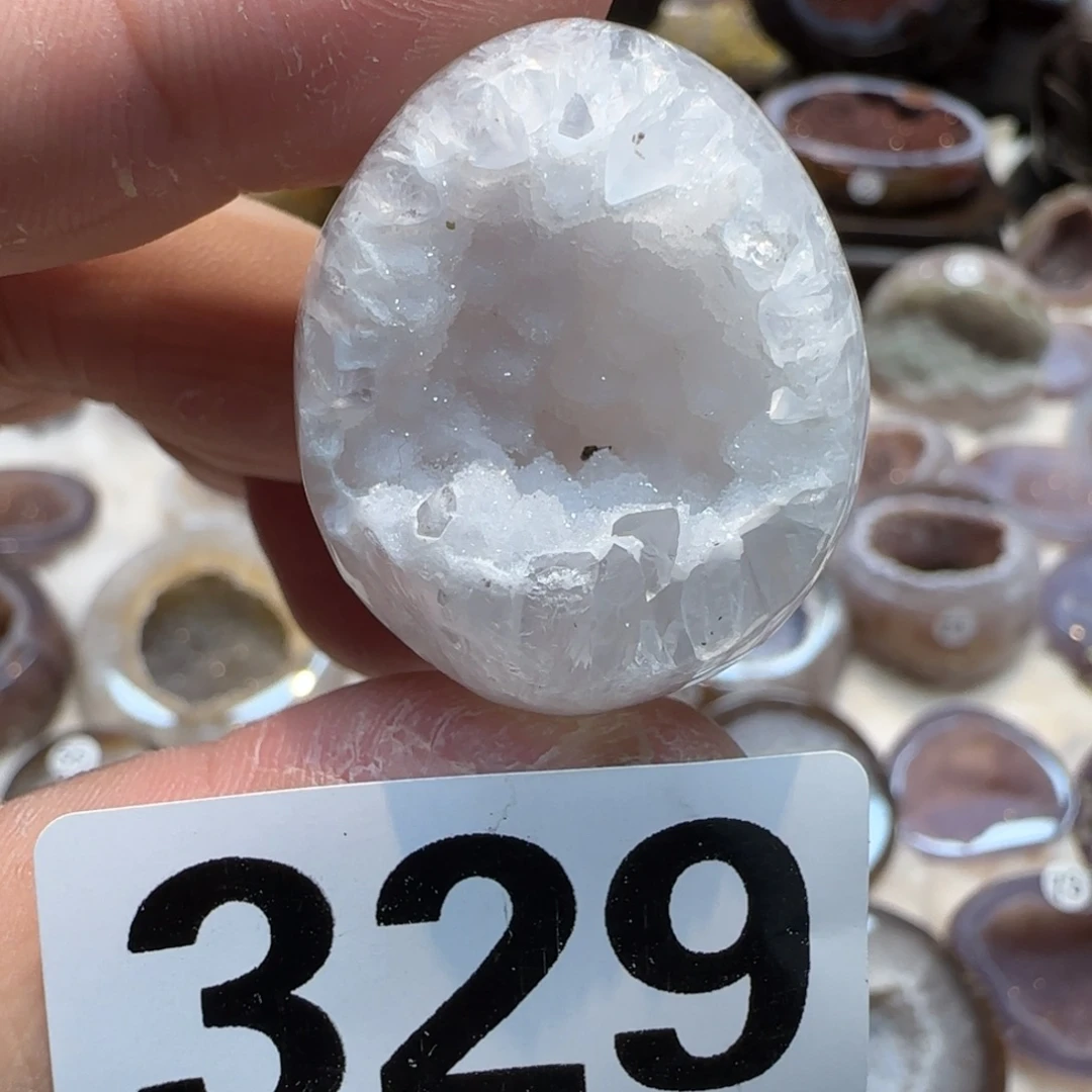大型摆件（非配饰）未镶嵌水晶