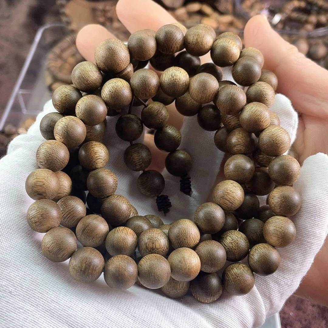 手串沉香如海南莺歌绿