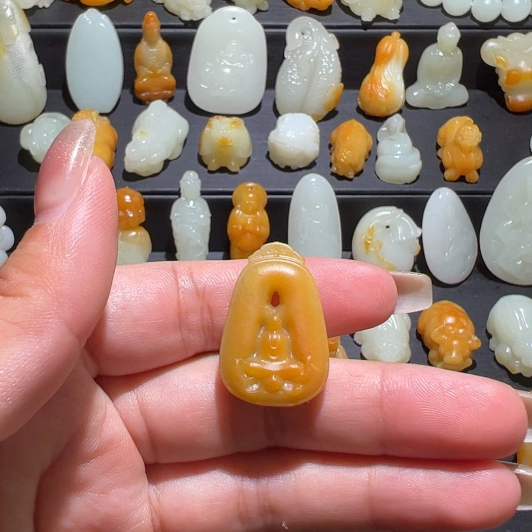 和田玉未镶嵌颈饰✈️****