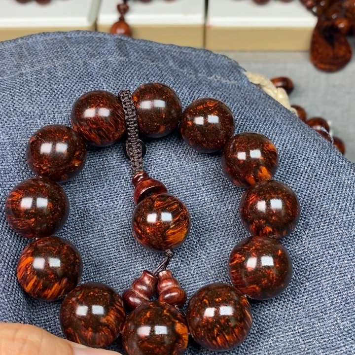 星***越2.0紫油梨紫油梨紫油梨