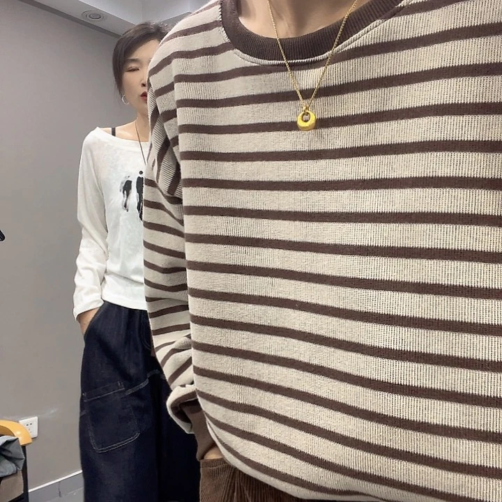 ⭐**⭐咖色条纹卫衣