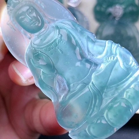 【闪购商品】翡翠颈饰未镶嵌天然翡翠