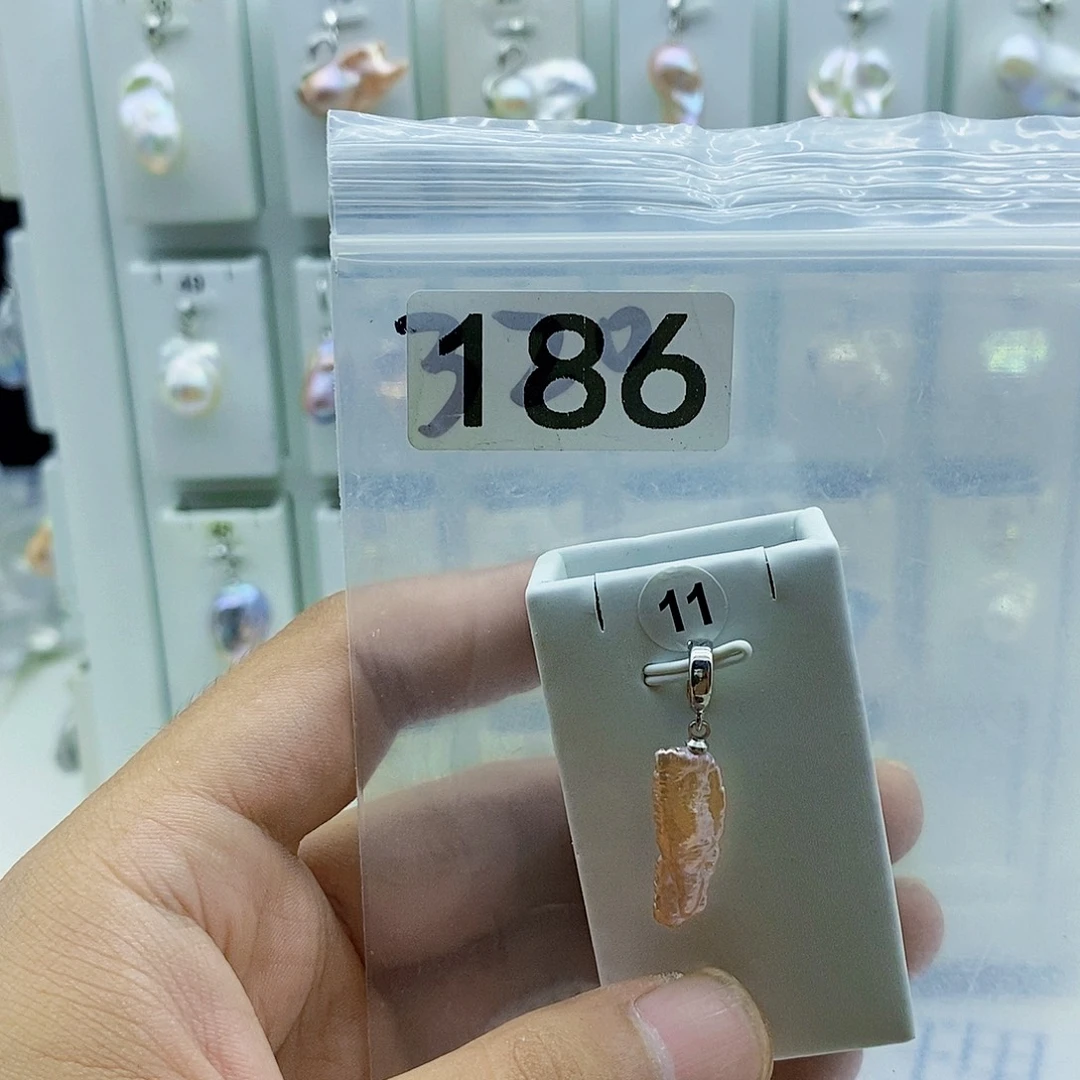 颈饰合金淡水珍珠