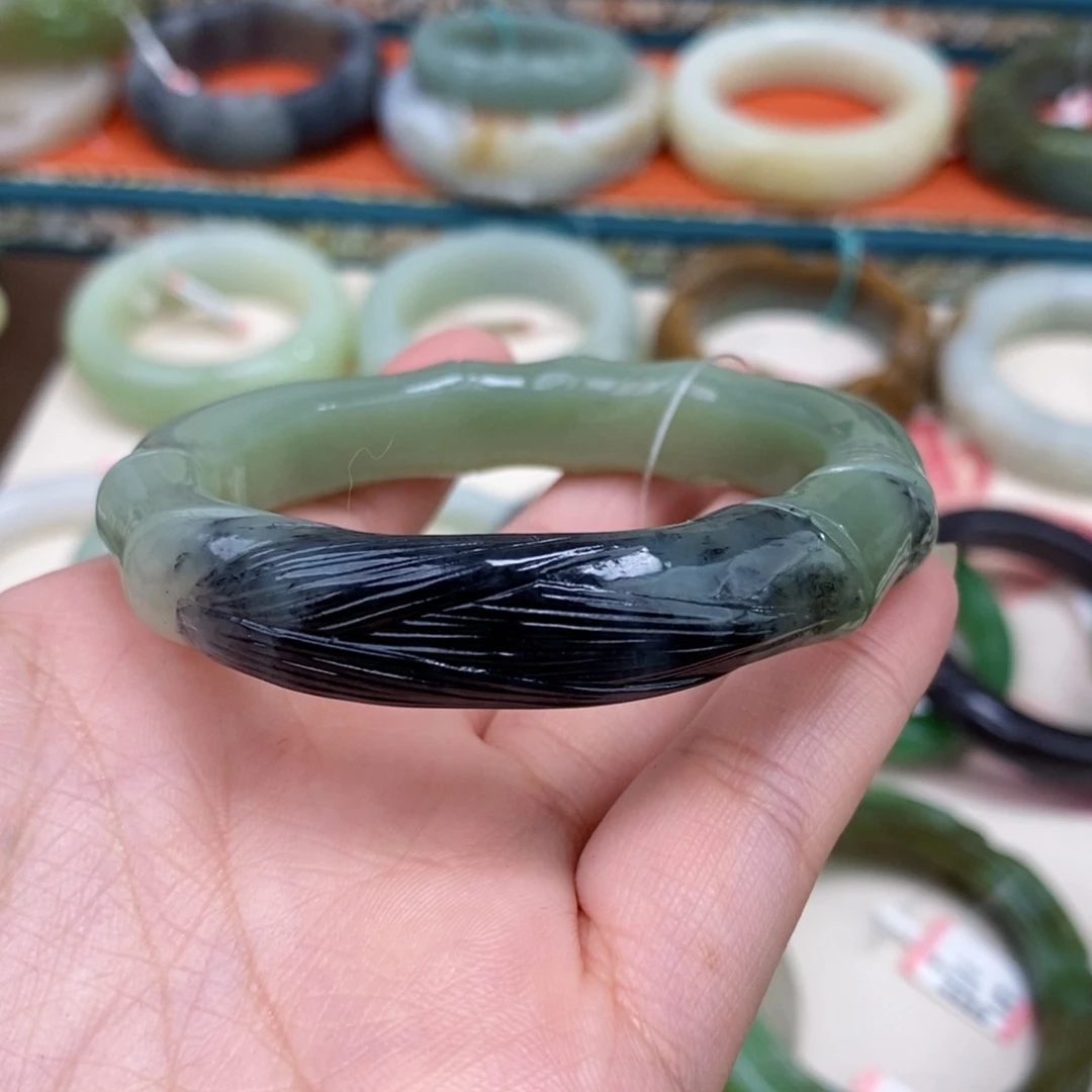 和田玉未镶嵌手镯54.5