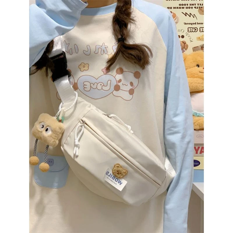 可爱小熊百搭胸包日系ins软妹少女腰包休闲小包轻便斜挎包旅行包
