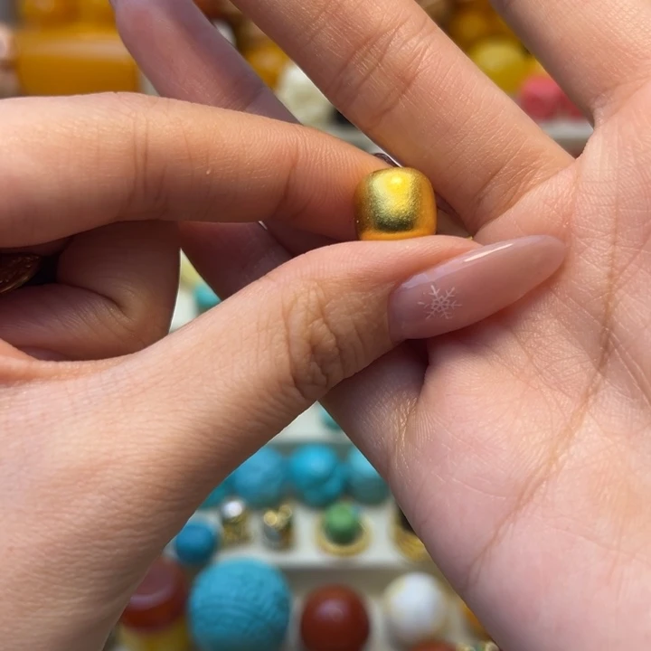 L***X明天发货明天发货