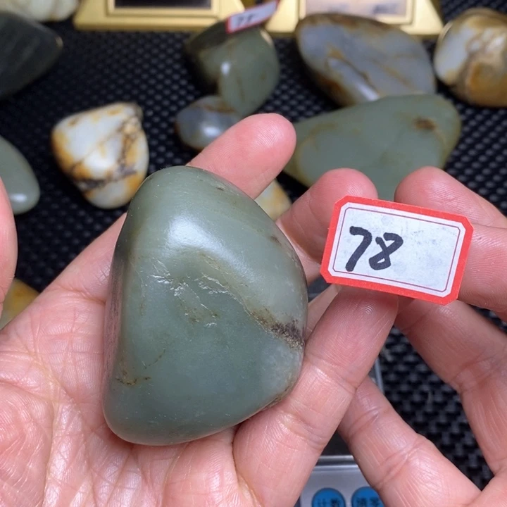 未镶嵌和田玉把件78