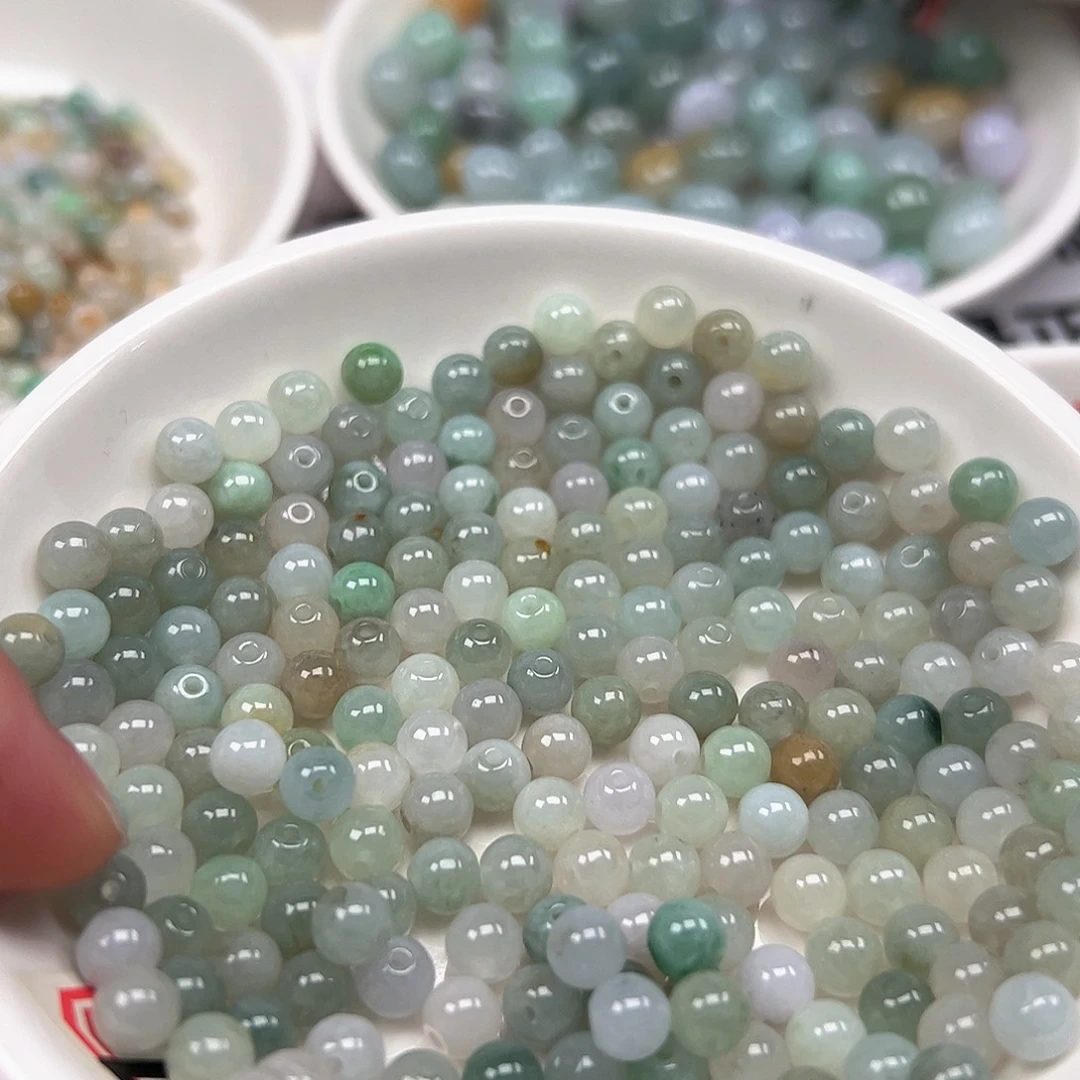 翡翠散珠220。卡5.6