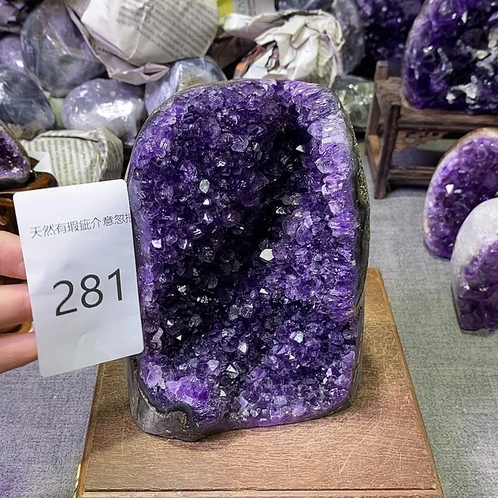 紫晶未镶嵌珠宝半成品