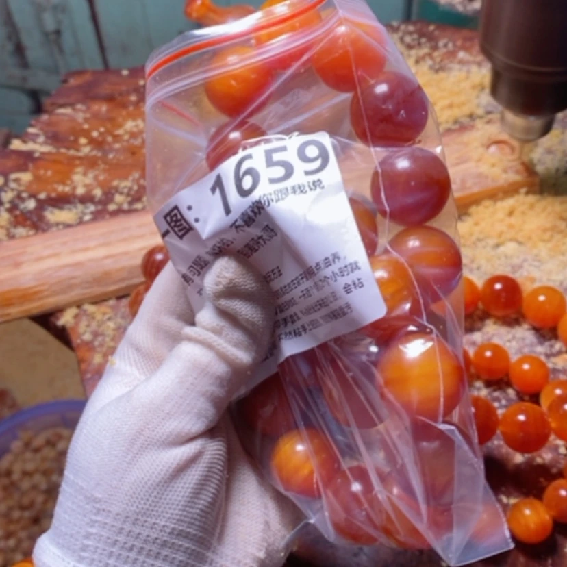 【闪购商品】松木（琥珀木）手串/手链我*傻