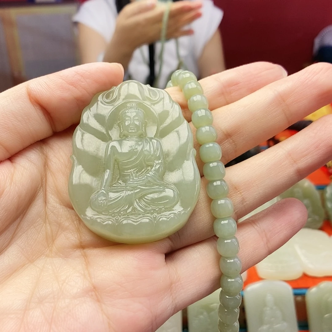 和田玉未镶嵌颈饰清*