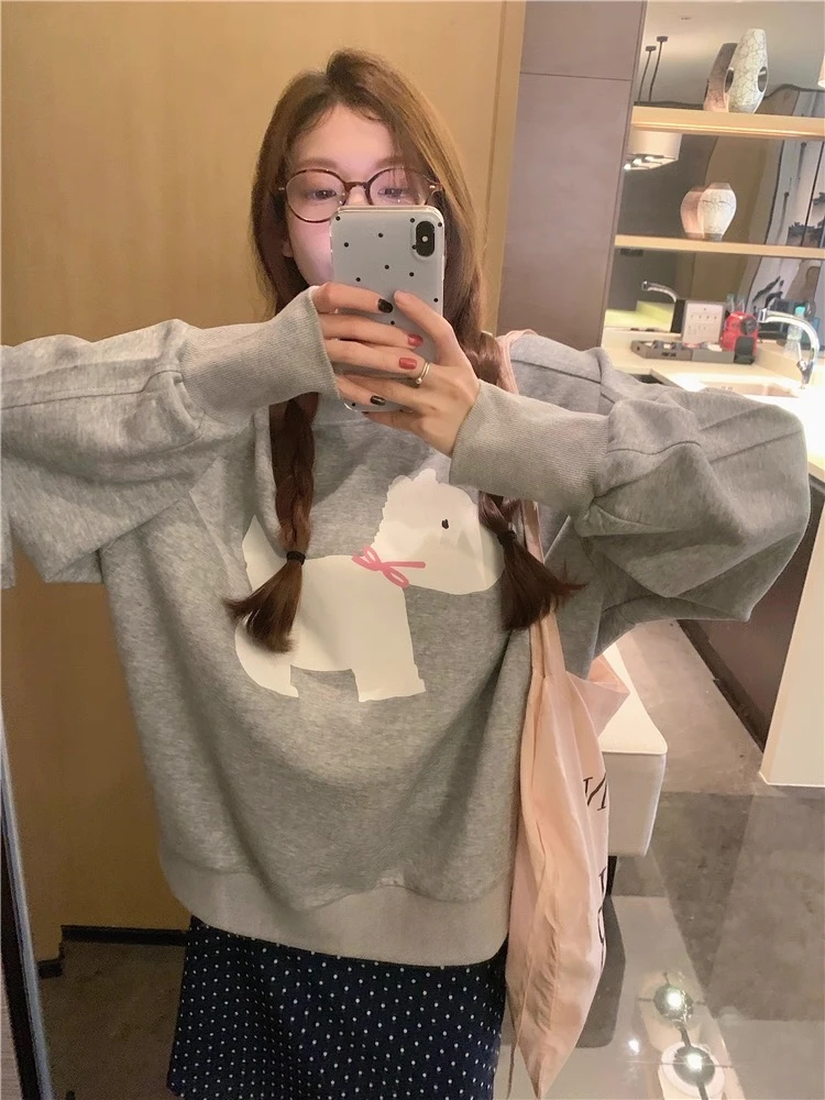 252秋季新款韩系甜美减龄小狗印花设计感宽松休闲百搭长袖卫衣