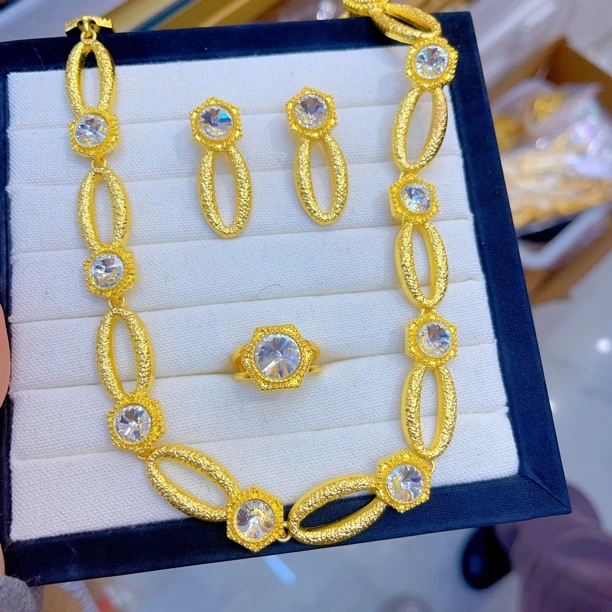 铜合金项链 2133新款三件套首饰耳环项链戒指爆款白搭时尚金色铜