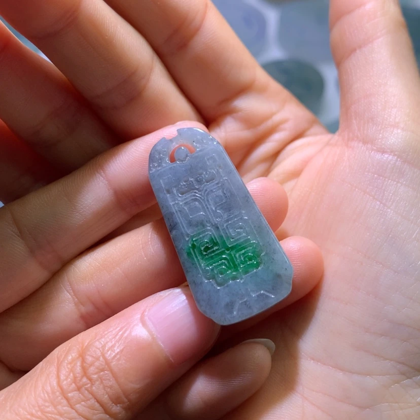 【闪购商品】定制翡翠未镶嵌九**狐福利