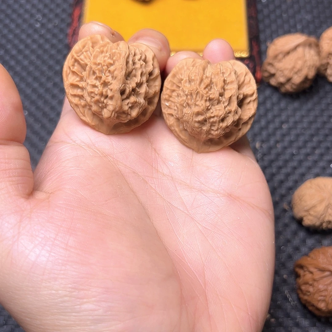 吊坠文玩核桃爱心公子帽