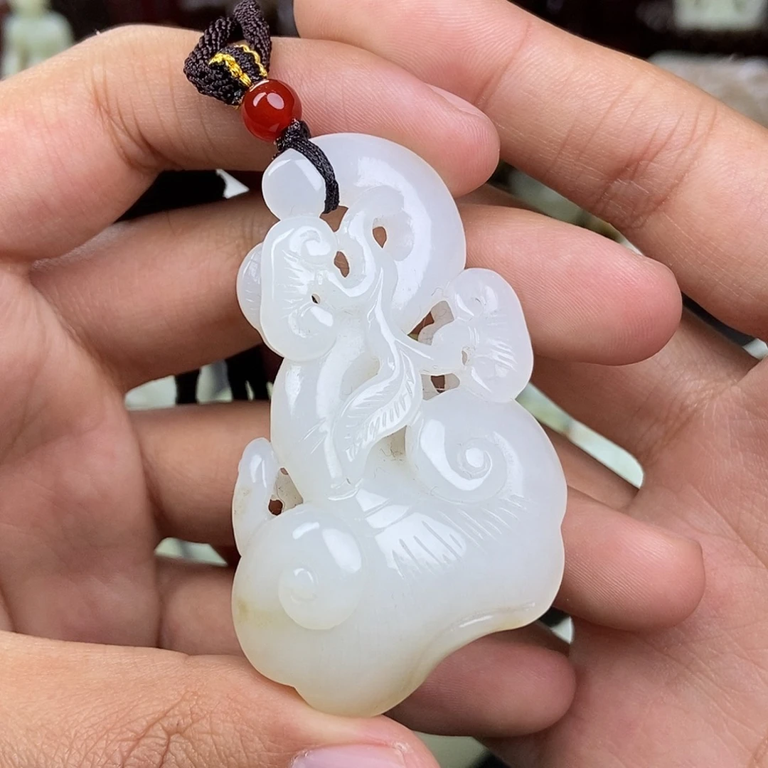 和田玉未镶嵌挂件