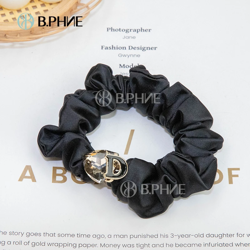 BB.【贝菲】黑色缎面高货镶钻D高级发圈优雅