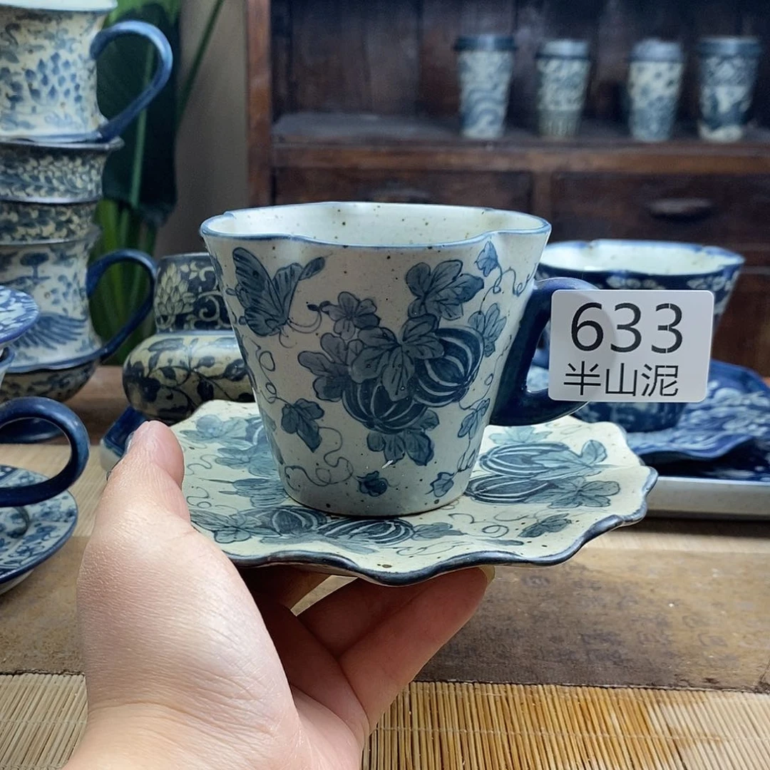 手工手绘青花陶瓷