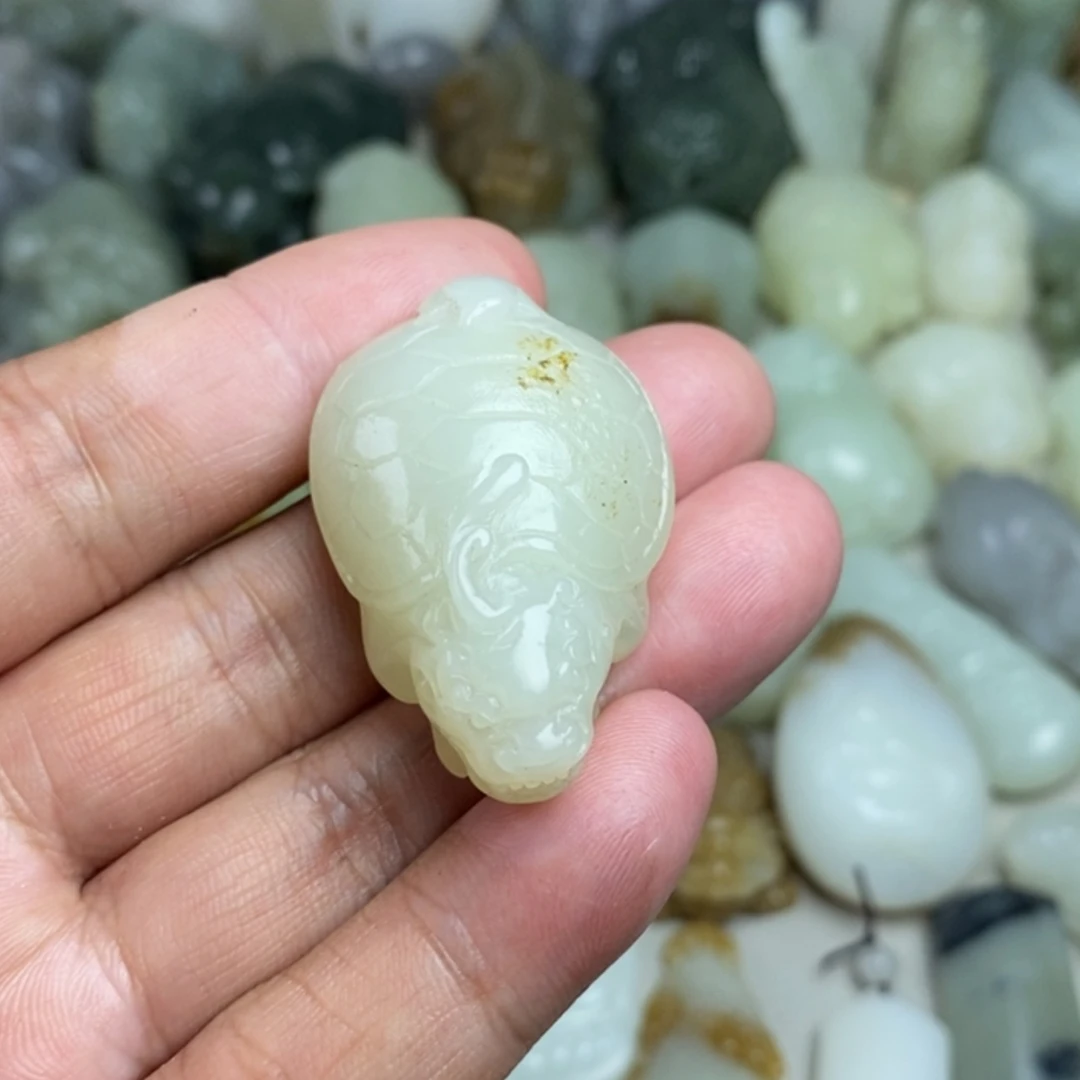 【闪购商品】未镶嵌和田玉挂件