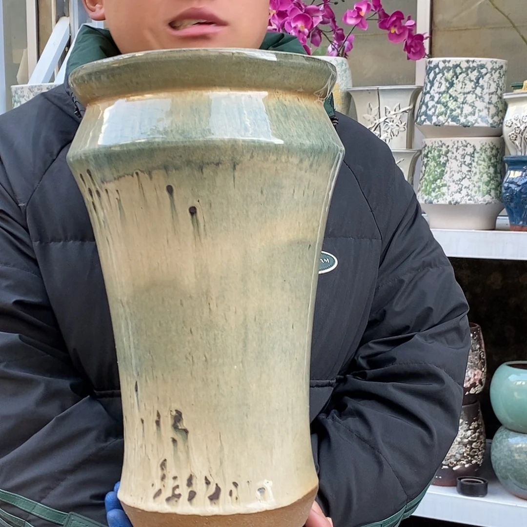 紫砂花盆口22高38瑕疵