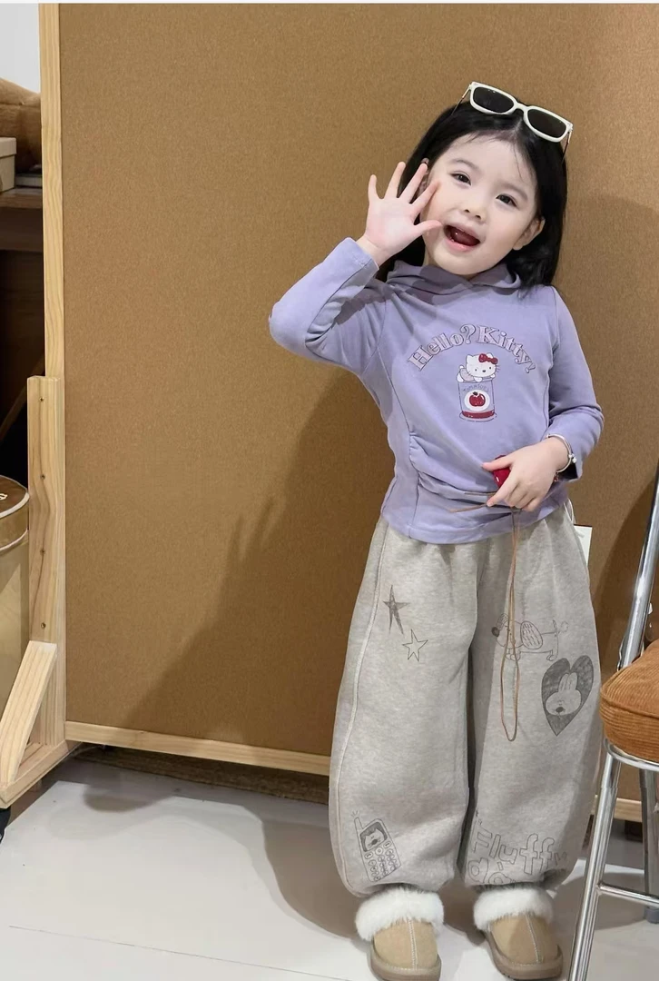 2025秋季新款儿童卫裤春秋女童休闲裤打底宝宝印花韩版