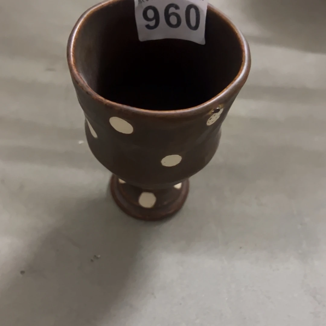 搪瓷微瑕棕色波点高脚杯一个960