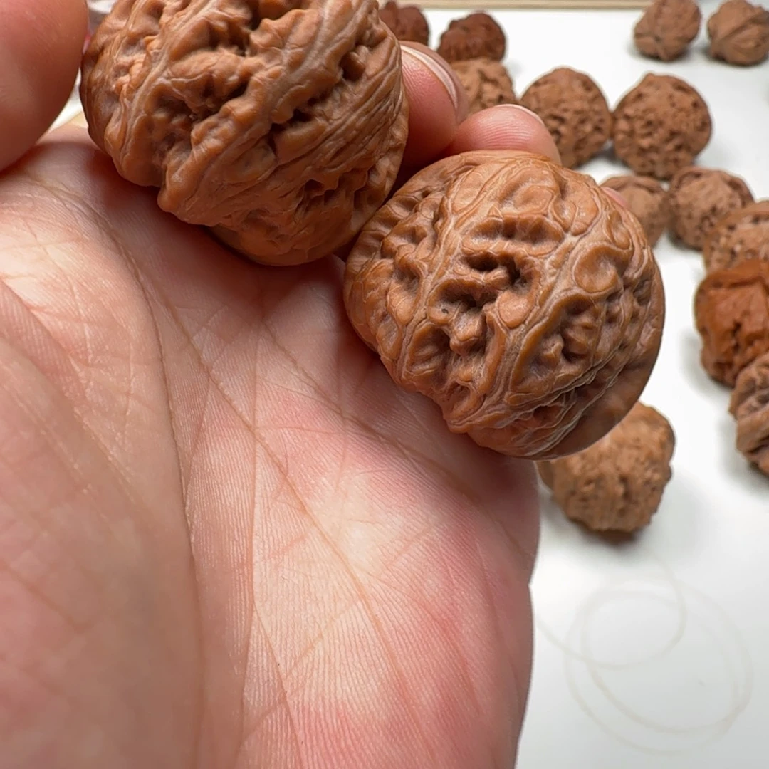 文玩核桃把件平谷元宝