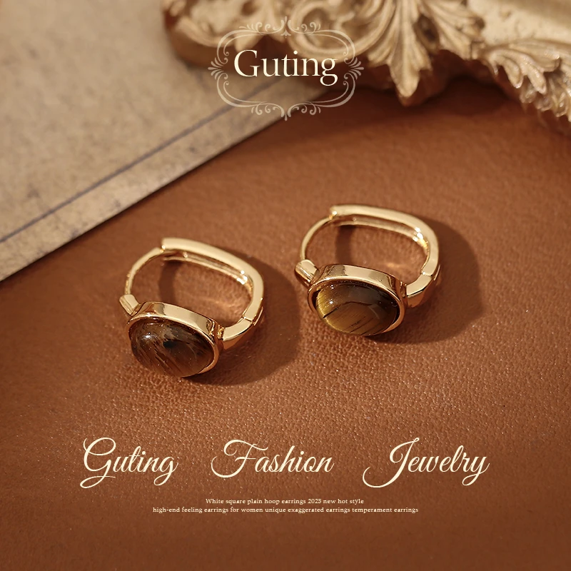 铜合金耳饰 23018金色耳扣耳环女秋冬高级感耳饰品方圆脸耳钉耳圈