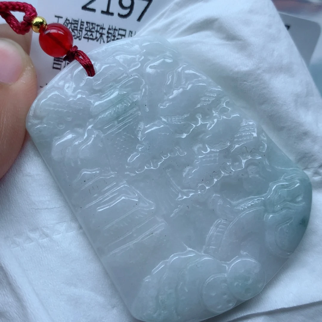 翡翠颈饰未镶嵌牌子