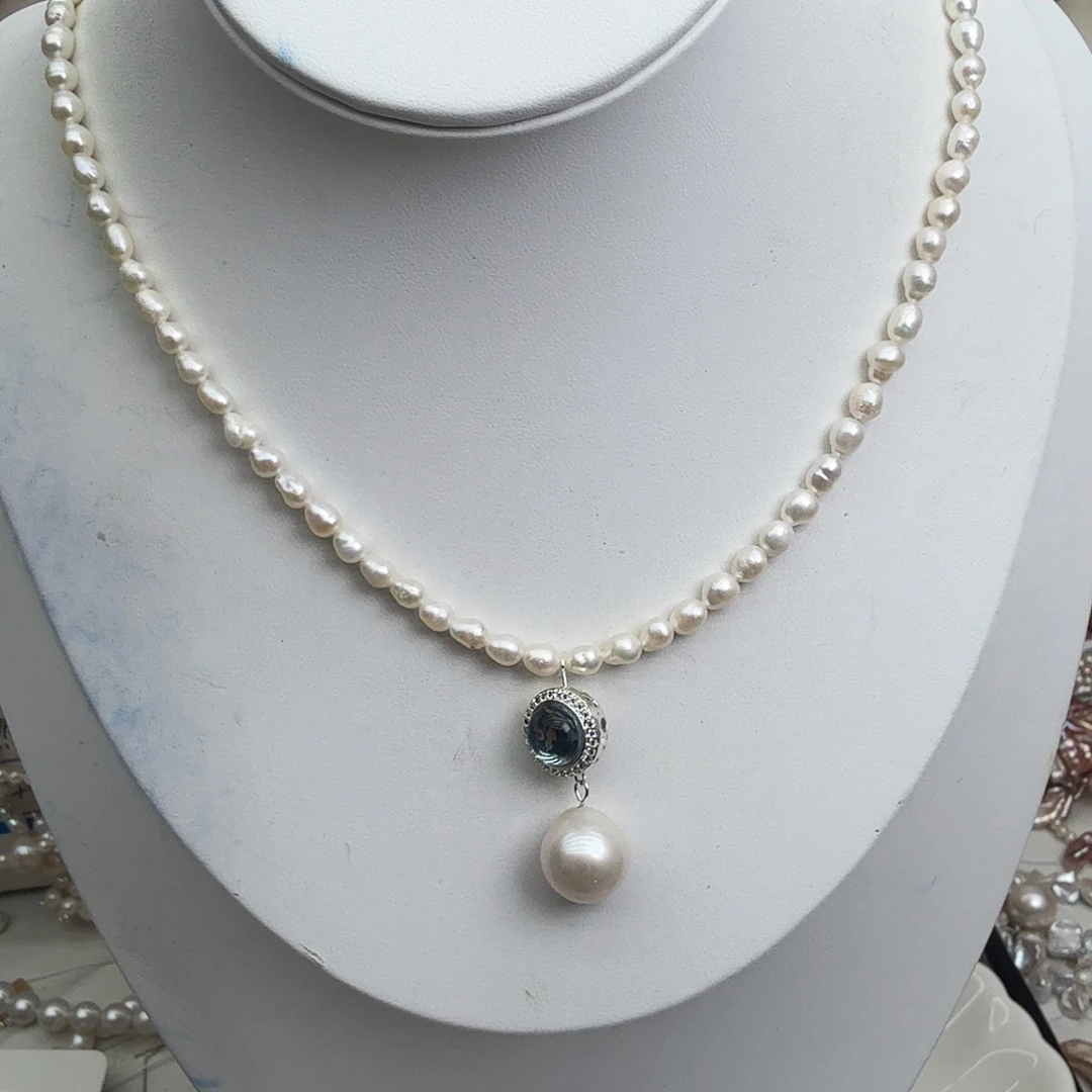 未镶嵌颈饰淡水珍珠
