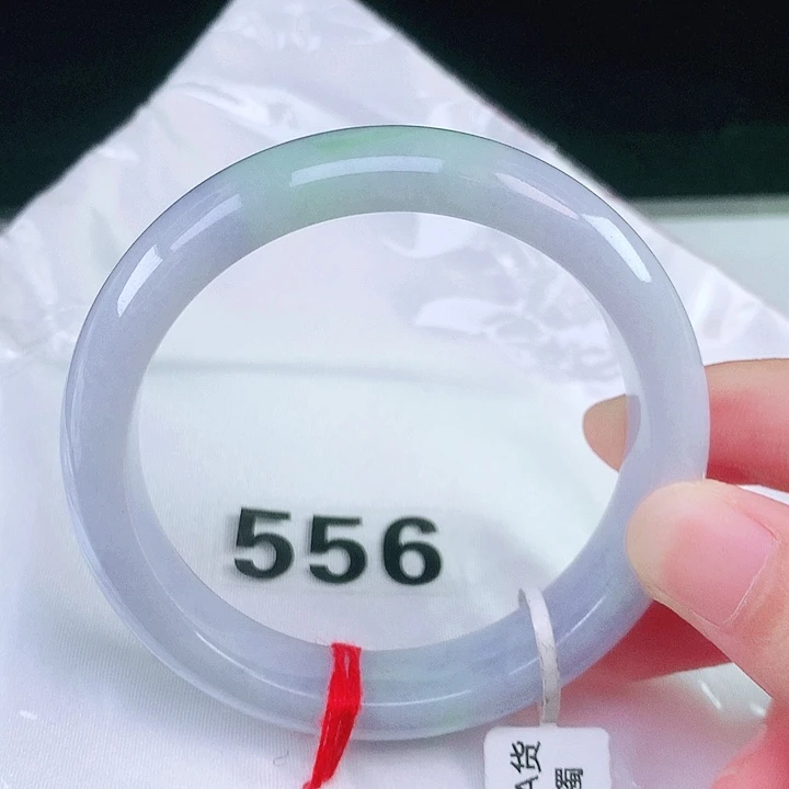 翡翠未镶嵌手镯翡翠手镯