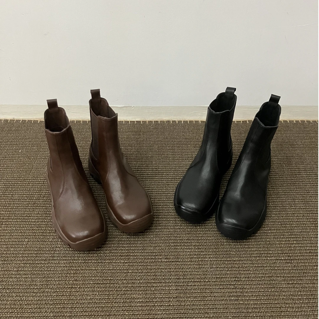 复古英伦风秋冬季新款圆头运动风厚底休闲百搭弹力短靴春秋靴子