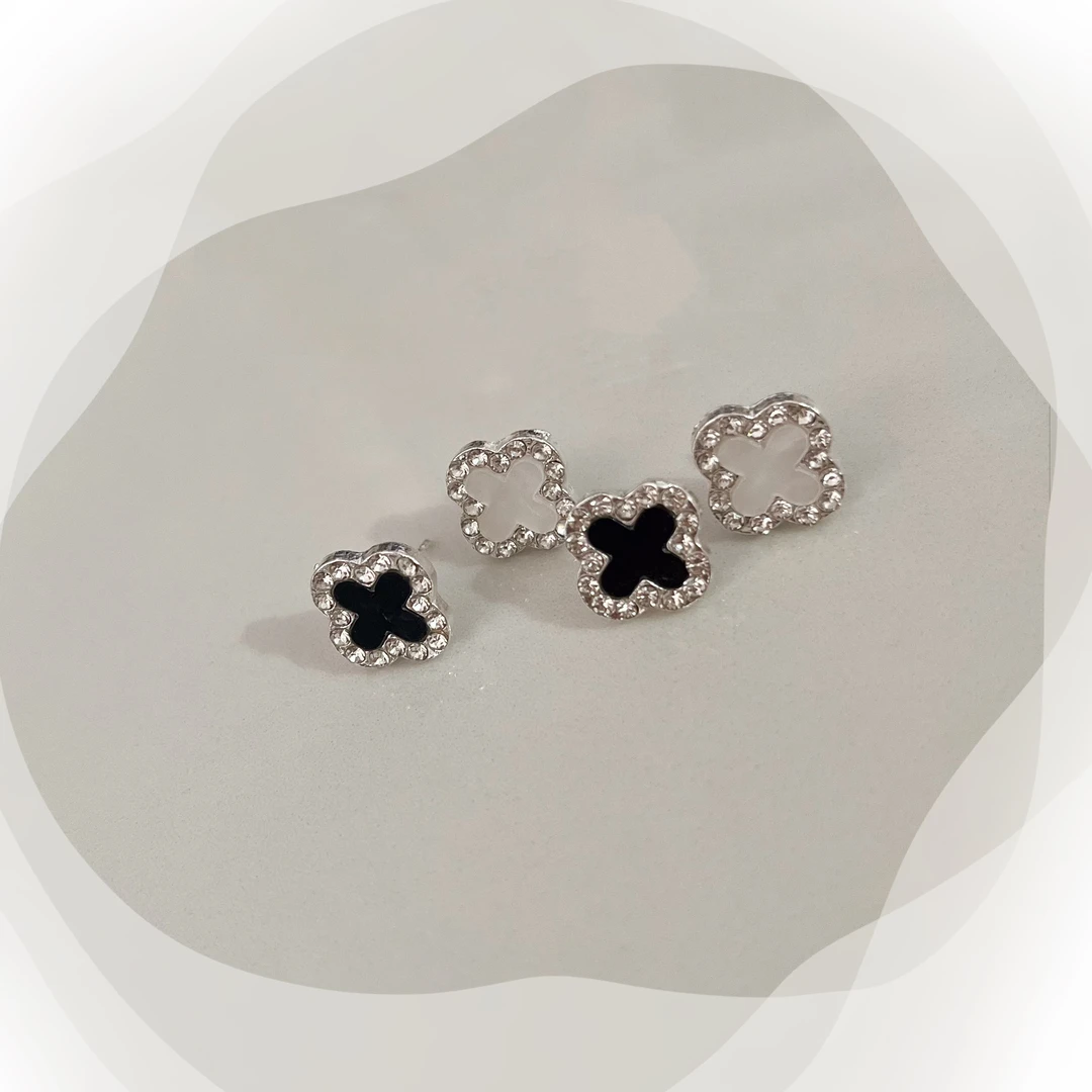 钛钢大理石耳饰 1375钛钢轻奢黑白四叶花两对装耳钉