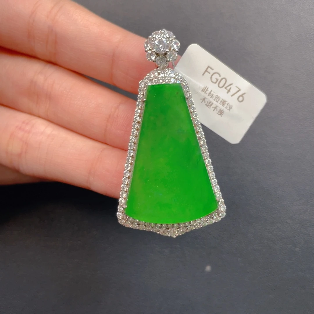 【闪购商品】颈饰银S925镶嵌翡翠