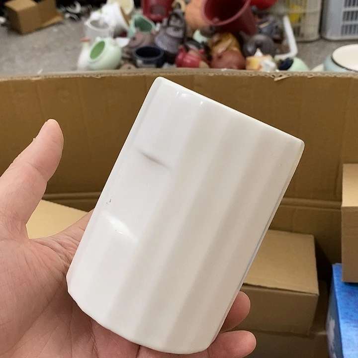 陶瓷艺术品及陶瓷壶